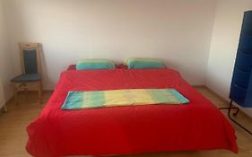 Sehr Schoene Zimmer 1 In Wien Favoriten