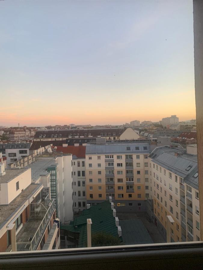 Sehr Schone Zimmer 1 In Wien Favoriten Esterno foto