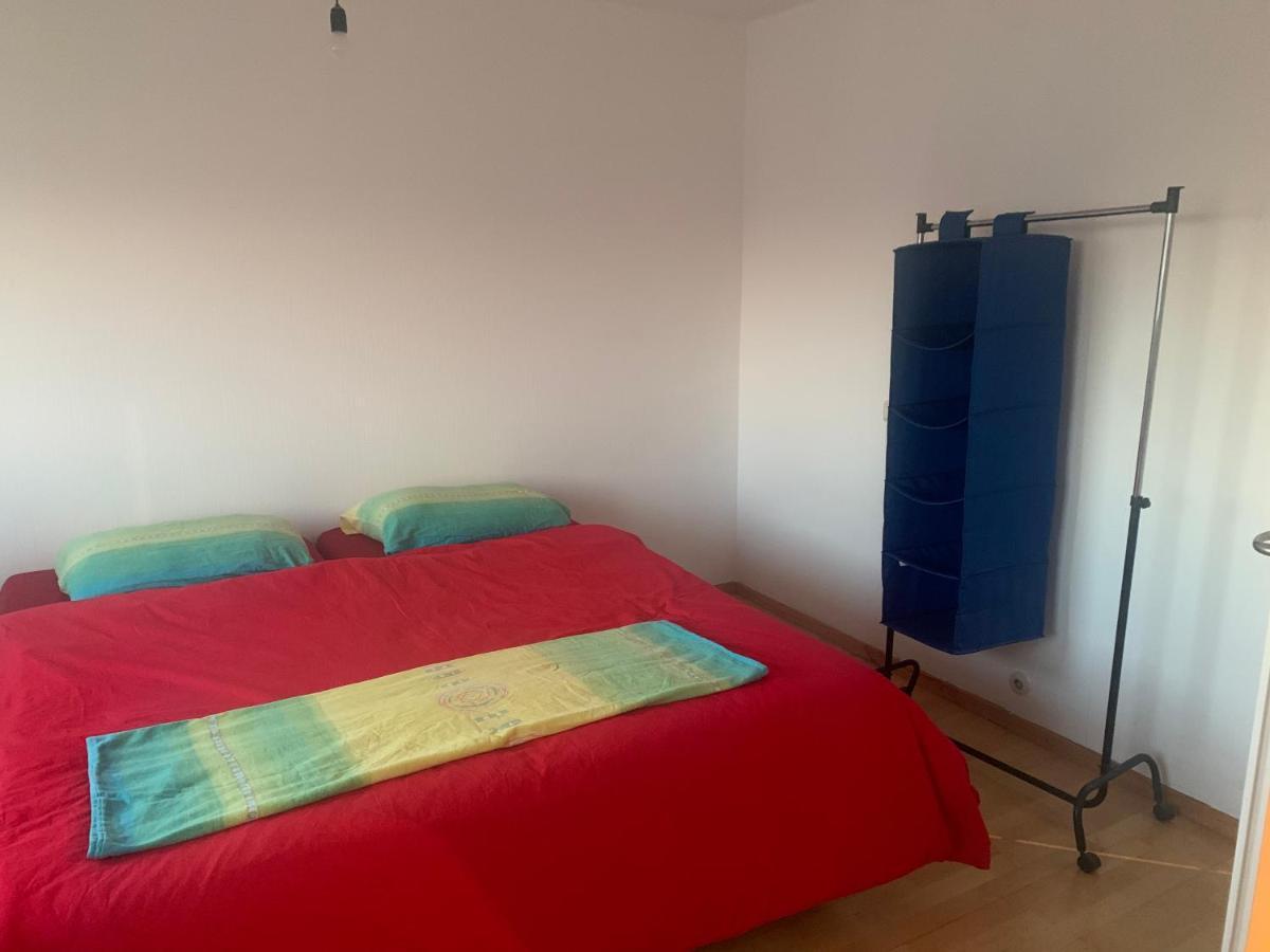 Sehr Schone Zimmer 1 In Wien Favoriten Esterno foto