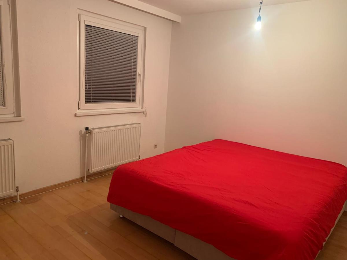 Sehr Schone Zimmer 1 In Wien Favoriten Esterno foto