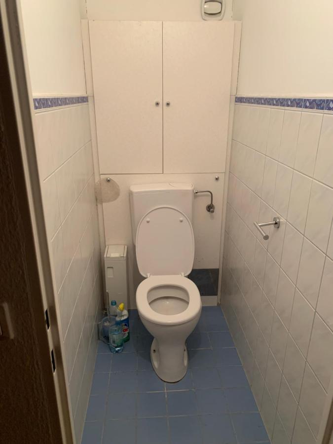 Sehr Schone Zimmer 1 In Wien Favoriten Esterno foto