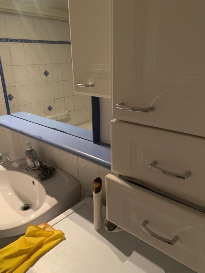 Sehr Schone Zimmer 1 In Wien Favoriten Esterno foto